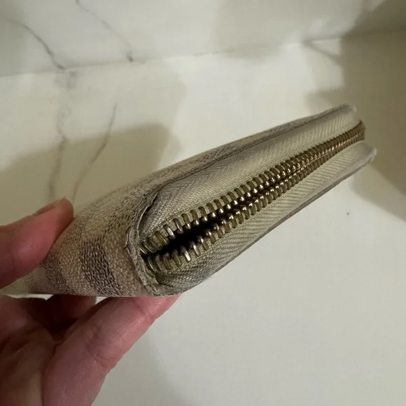 Louis Vuitton Damier Azure Travel Organizer Long Checkered Wallet Preloved - Picture 9 of 10